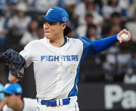 西武戦に先発した日本ハム・山崎＝エスコンフィールド