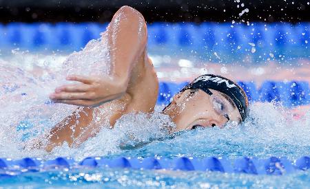 男子４００メートル自由形決勝　力泳する今福和志＝アーバイン（共同）