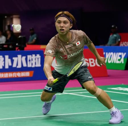 男子シングルス１回戦　台湾選手と対戦する奈良岡功大＝ニューデリー（ＡＰ＝共同）