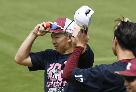 ２５日のオリックス戦でプロ初先発に臨む楽天・伊藤樹＝２３日、楽天モバイルパーク
