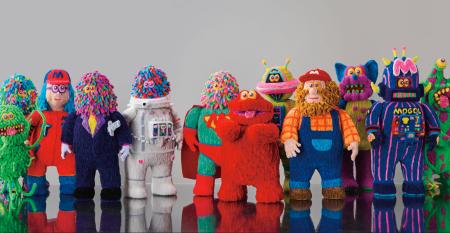 　フジサキタクマさんのモールアート作品（提供写真）
