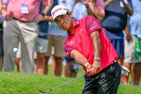 第２ラウンド、通算１アンダーで２７位の松山英樹＝イーストレークＧＣ（共同）