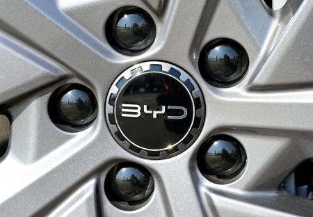ＢＹＤのロゴ（ロイター＝共同）