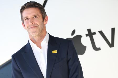 米アップルの新ＣＥＯ、ジョン・ターナス氏＝７月２７日、ロサンゼルス（ゲッティ＝共同）