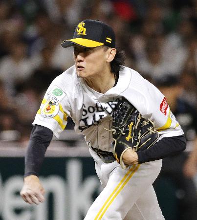 西武戦に先発したソフトバンク・大津＝みずほペイペイドーム