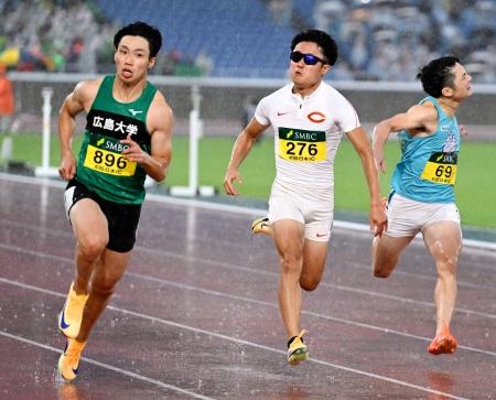　男子１００メートル決勝　ゴールする山本匠真（左）＝日産スタジアム