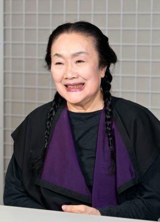 笑顔の白石加代子