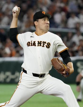 　中日戦に先発し、７回１失点で４勝目を挙げた巨人・田中将＝東京ドーム