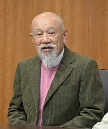 １９日、モスクワの日本大使館で記者会見する日本財団の笹川陽平名誉会長（共同）