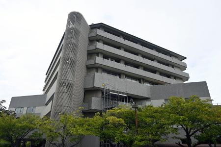 兵庫県赤穂市の赤穂市民病院=10日
