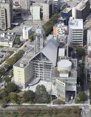　富山市役所