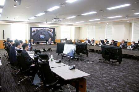 政府の火山調査委員会の定例会合＝１９日午後、東京都内