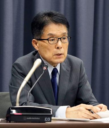記者会見する財政制度等審議会分科会の増田寛也会長代理＝２２日午後、財務省