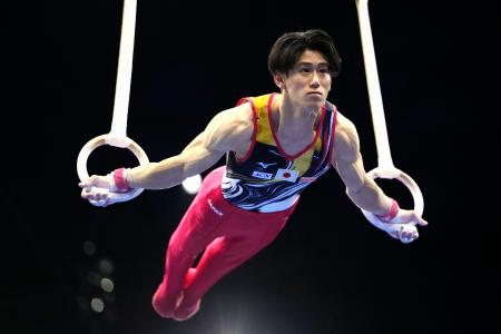 男子個人総合決勝　橋本大輝のつり輪＝ロッテルダム（共同）